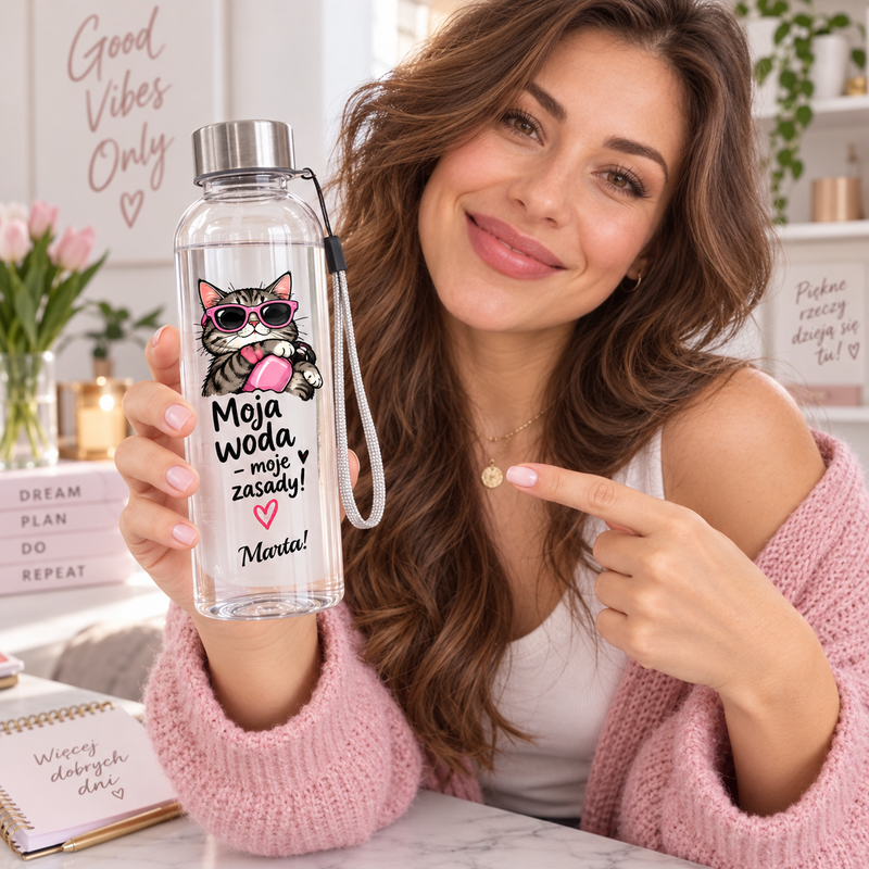 Personalizowana butelka na wodę dla kobiety z imieniem – 500 ml